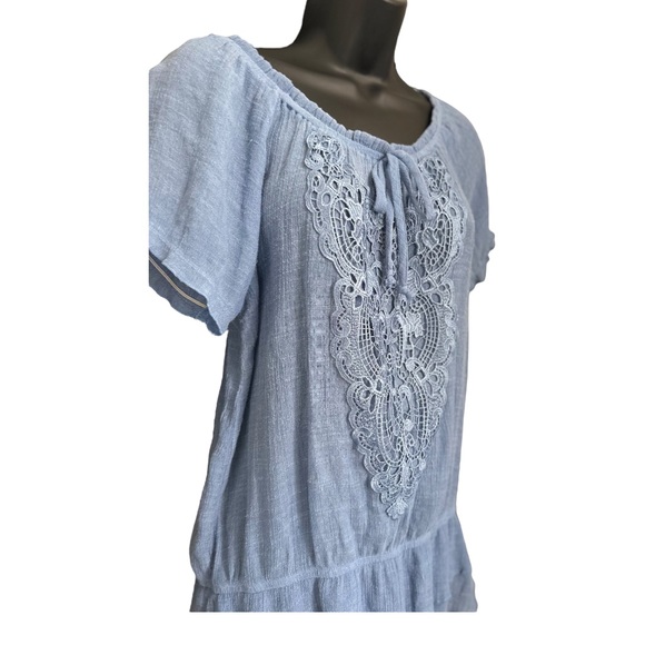 Cato Light Blue Top Size Large - Picture 2 of 4